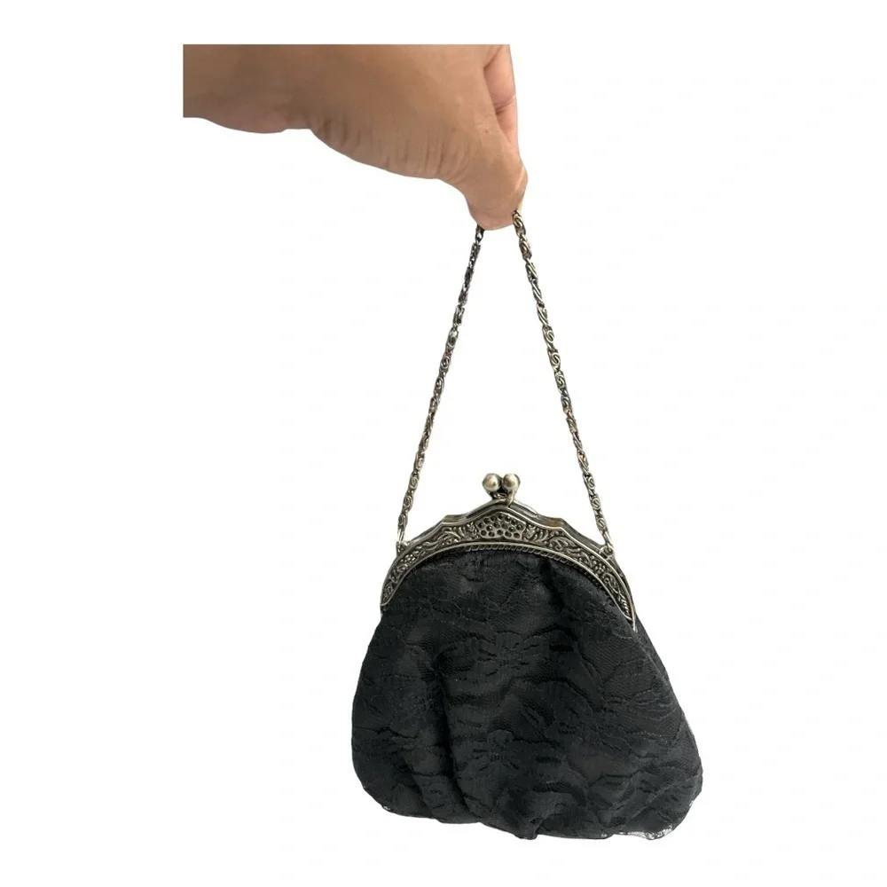 Vintage Black Lace Evening Purse with Silver Kiss Lock Frame & Chain Handle